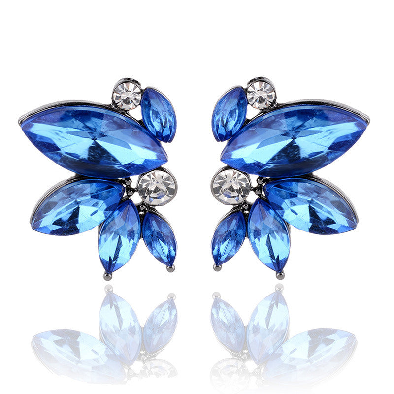 UNI-11618 - Violet Blue Diamond Butterfly - Earring