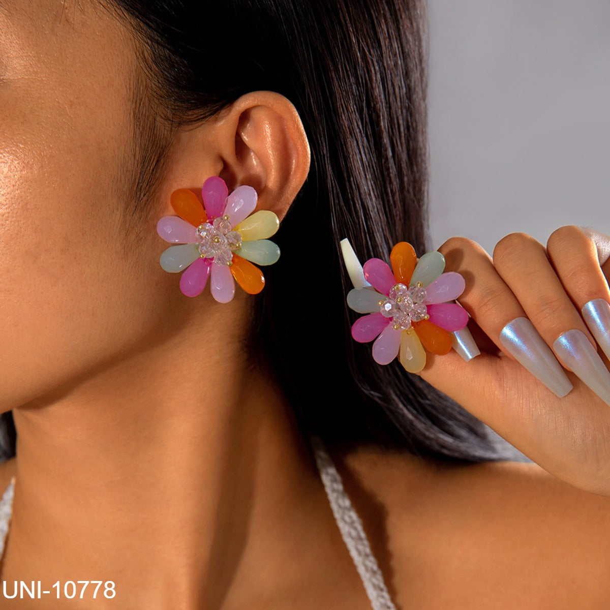 UNI-10778 - Beaded Multi Flower - Earring