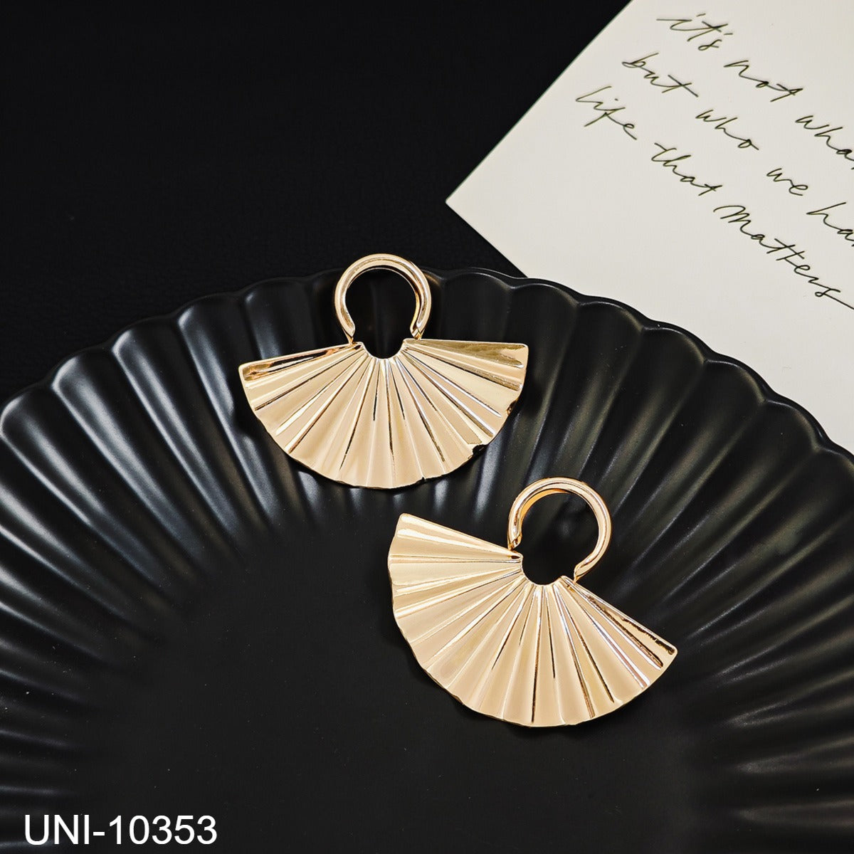 UNI-10353 - Foiled Gold Series - Earring Style 8