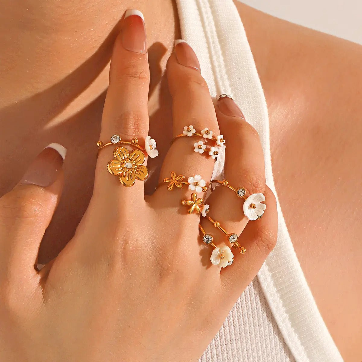 Daisy Flower - Ring - B-90247