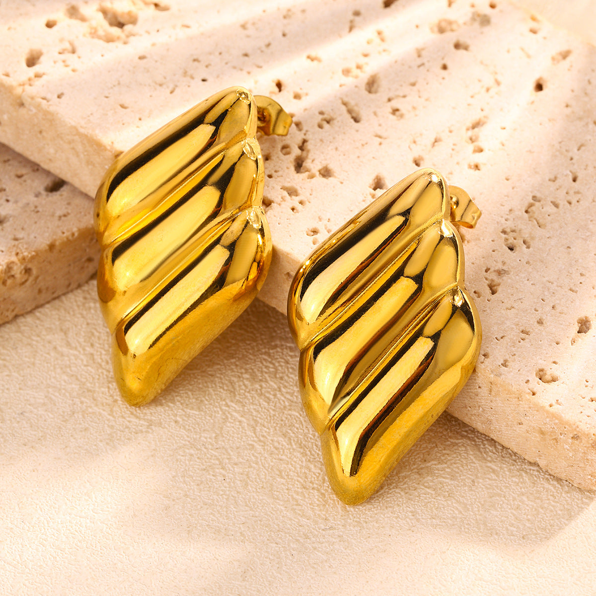 Seagull - Ear Studs - B-90084