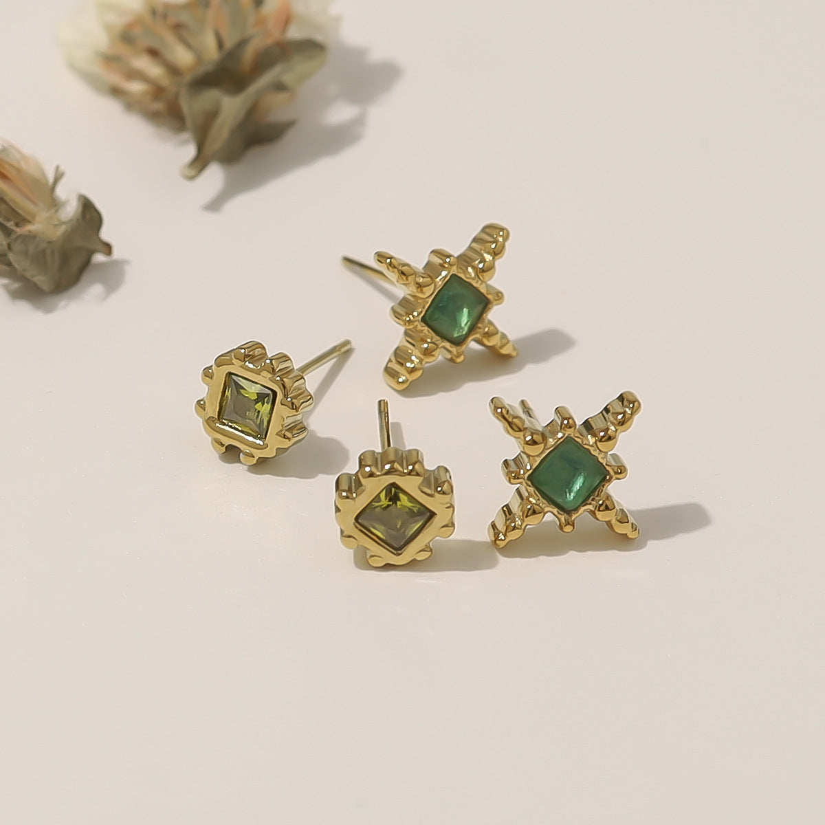 Moonlit - Ear Studs - B-90280