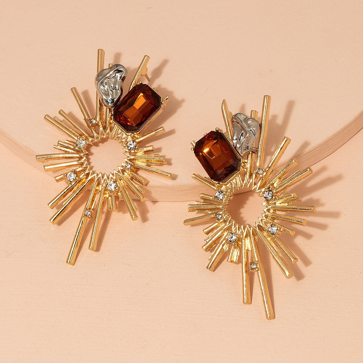 UNI-11604 - Brown Gem Elegant Foiled Flower - Earring