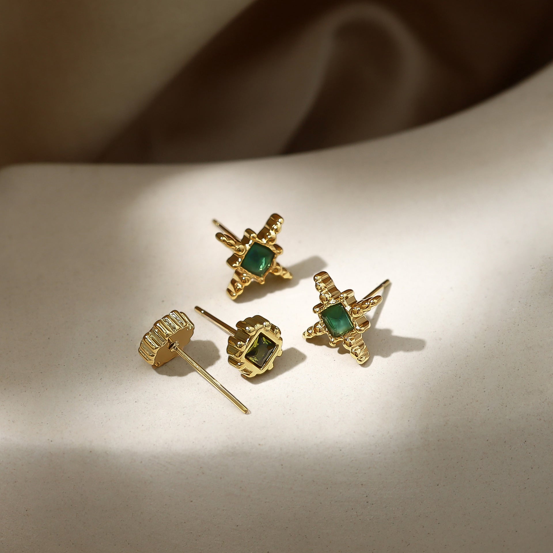 Moonlit - Ear Studs - B-90280