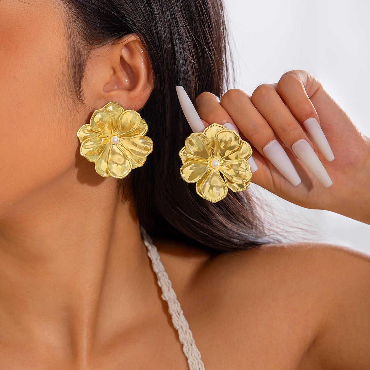 UNI-10767 - Gold Flower - Earring Style 4