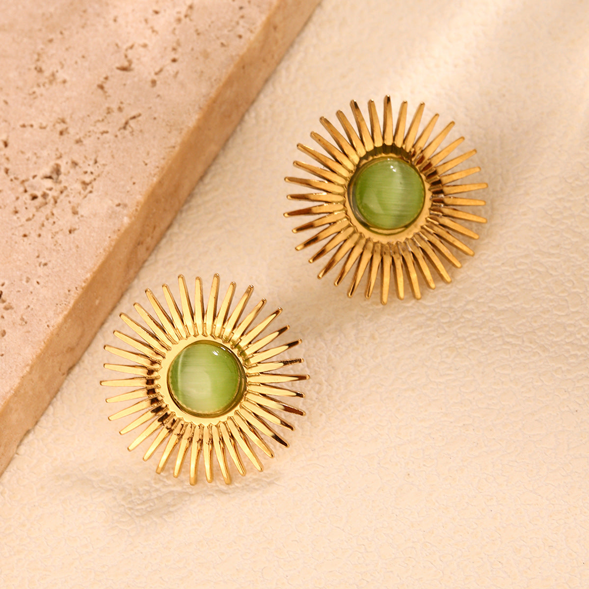 Solara - Olive Ear Studs - B-90132
