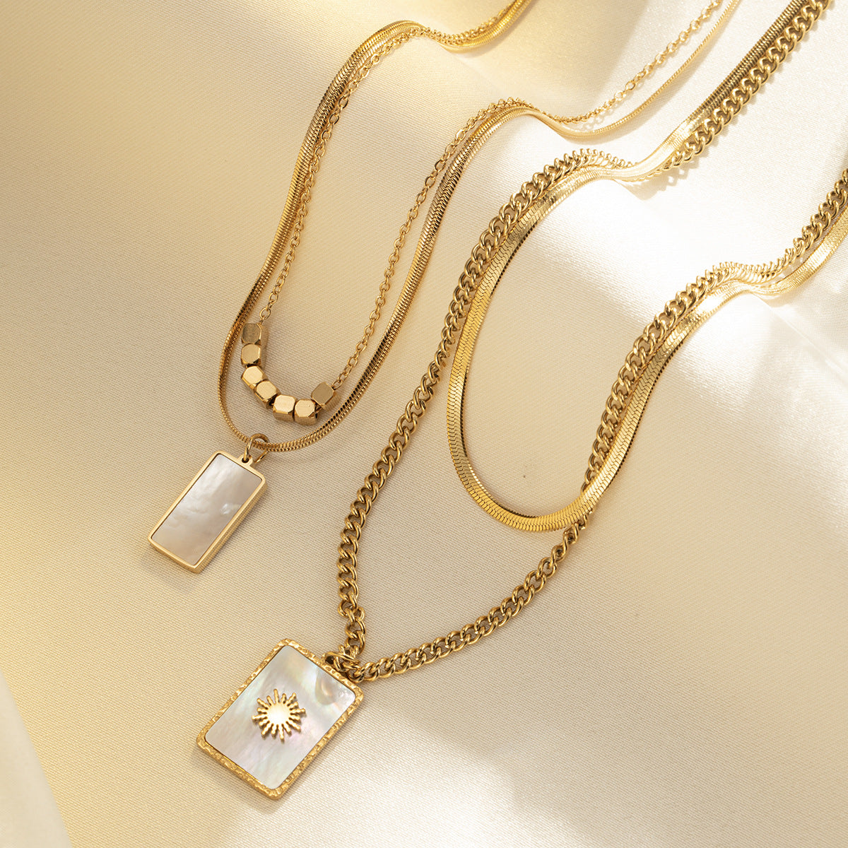 Pearlescent - Necklace - B-90005