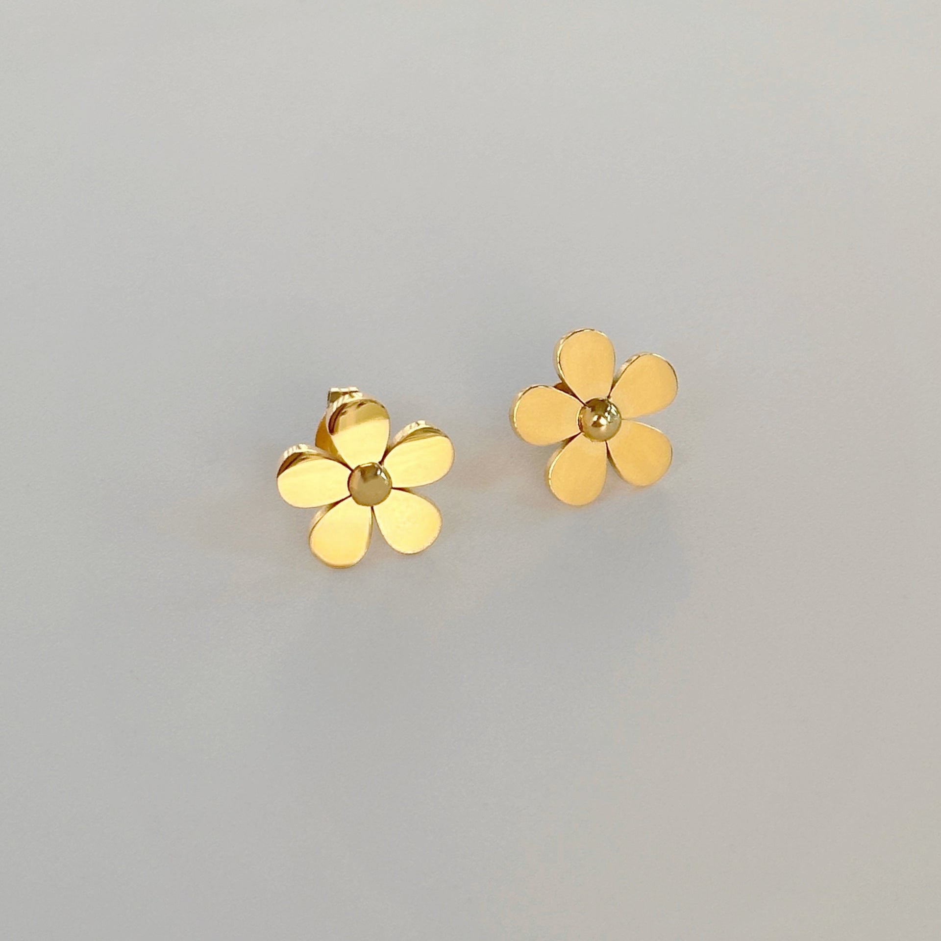 Pixie - Ear Studs - B-90081