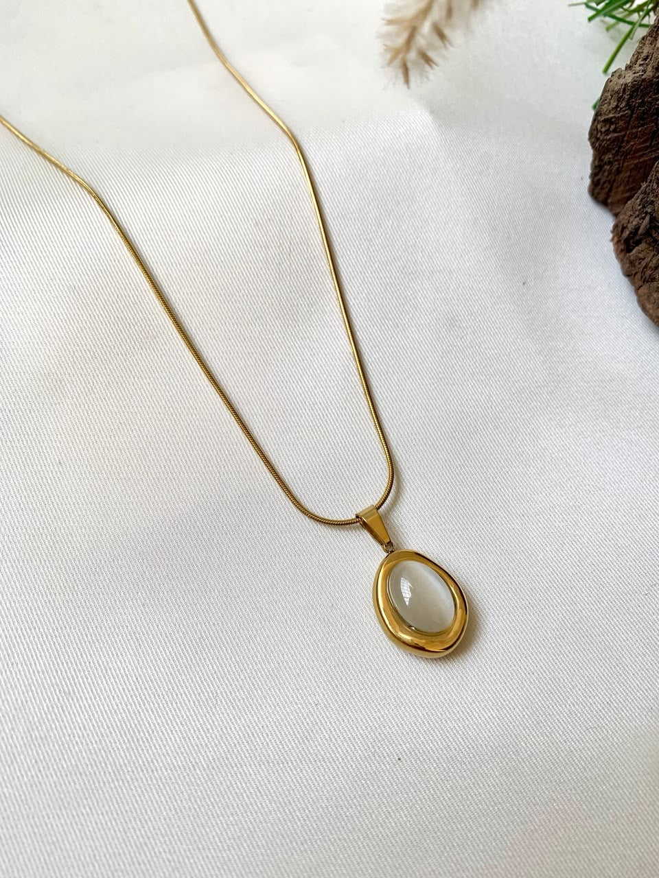 Cateye Necklace - B-283