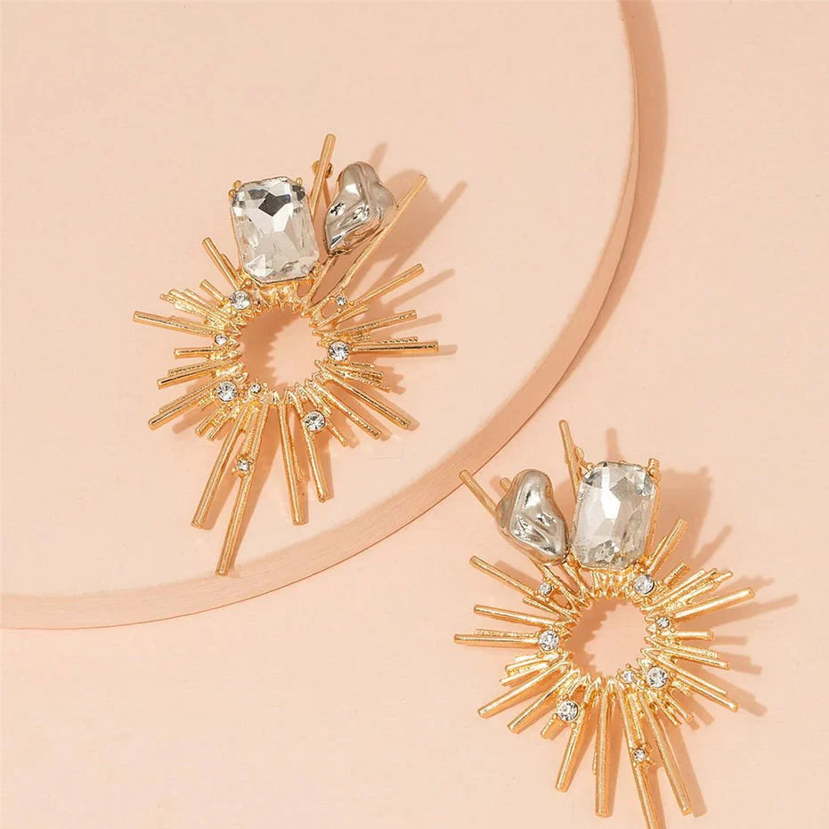 UNI-11601 - Crystal  Gem Elegant Foiled Flower - Earring