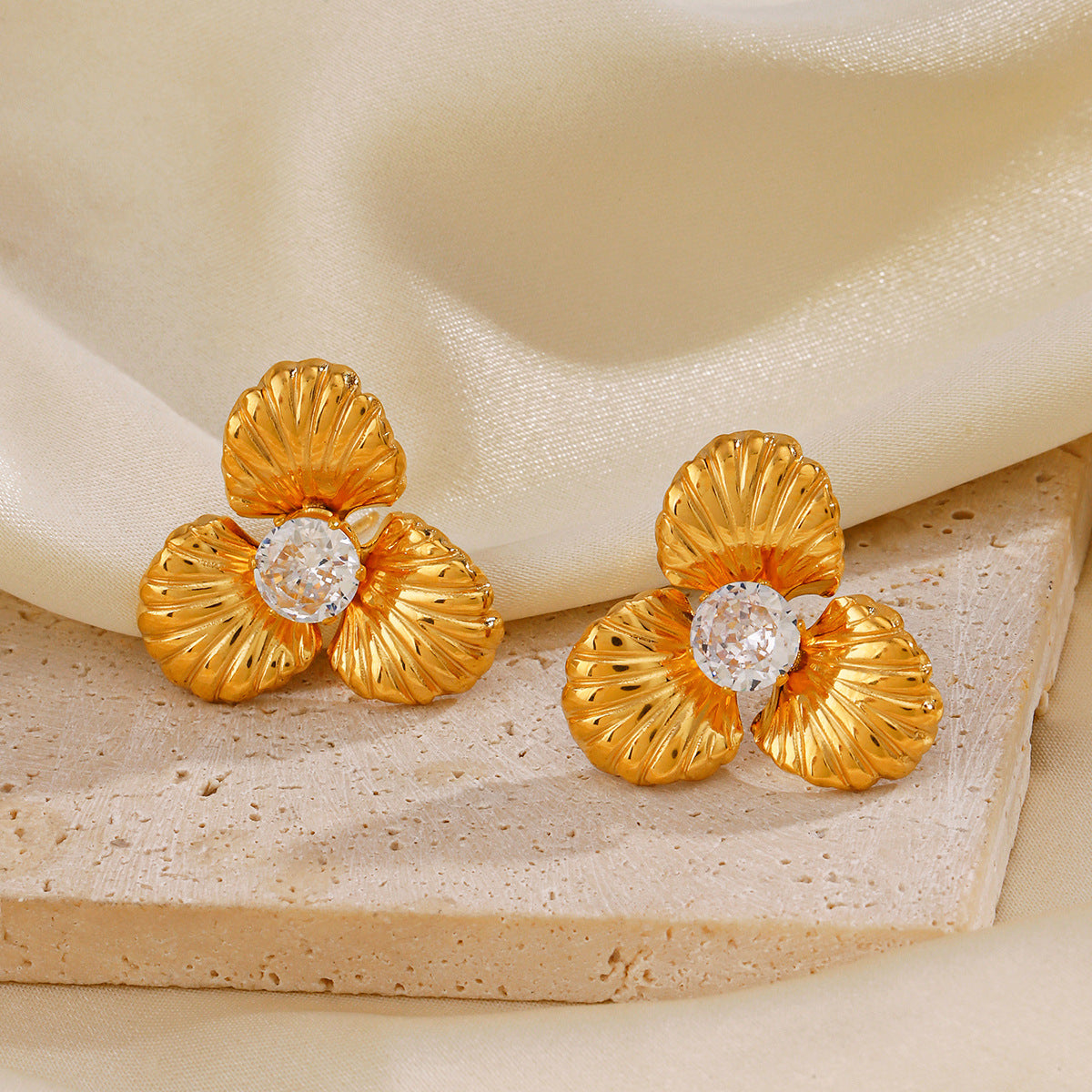Zinnia - Ear Studs - B-90259