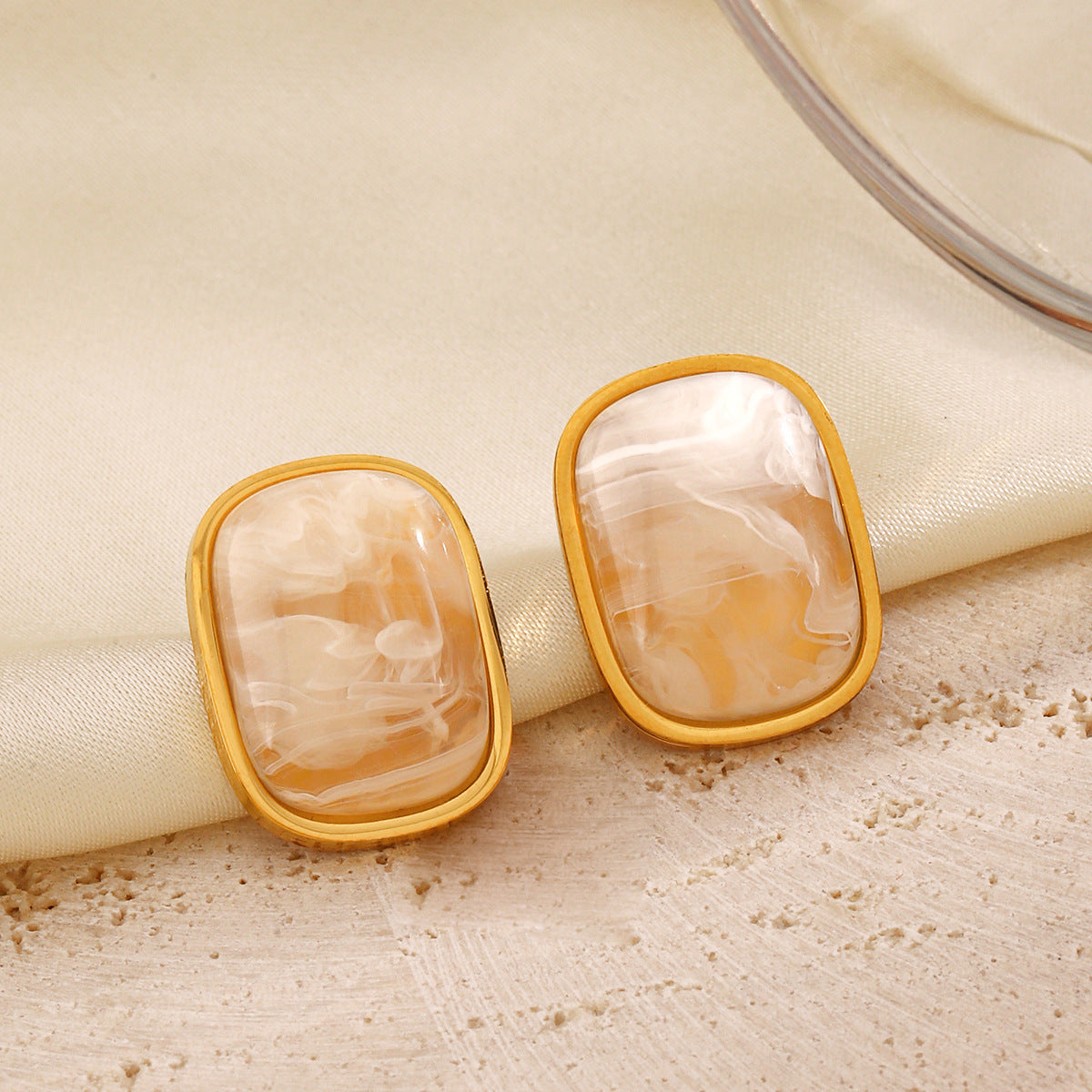 Essence - Ear Studs - B-90253