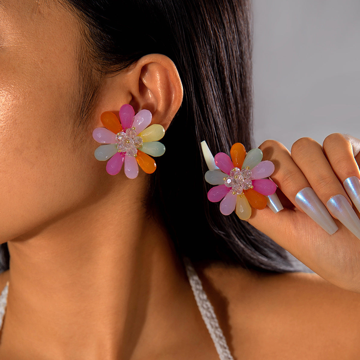 UNI-10778 - Beaded Multi Flower - Earring