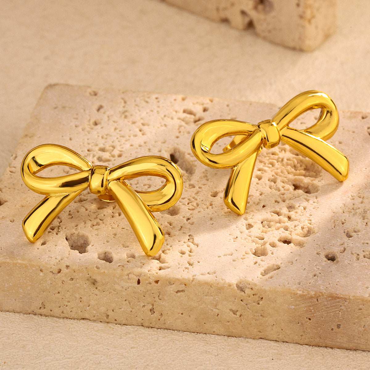 Bow - Ear Studs - B-90088