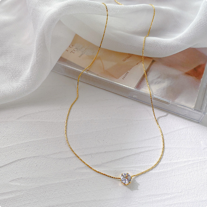White Sparkle - Necklace - B-242