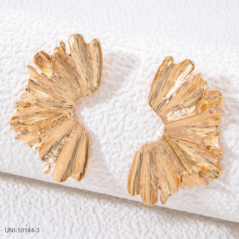 UNI-10144-3 - Gold Flakes Leave - Earring